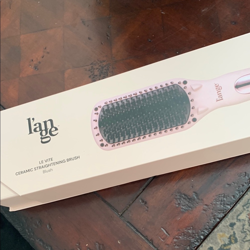 Lange Le Vite Blush Ceramic Straightening Brush